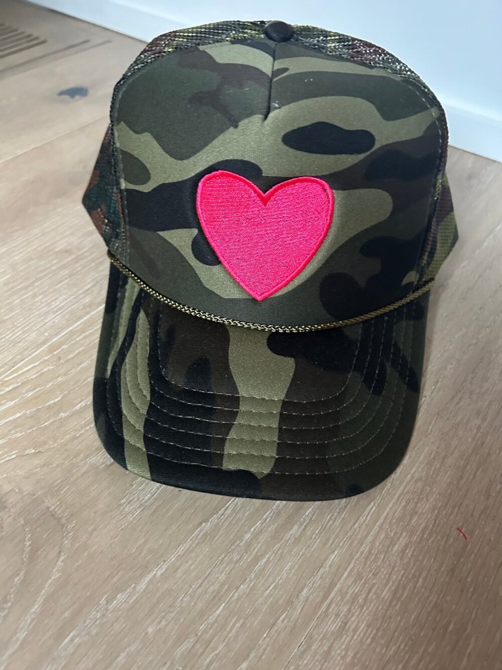 Otto Camo Trucker cap Pink heart
